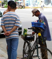 Source reduction: refilling cigarette lighters Ho Chi Minh City photo